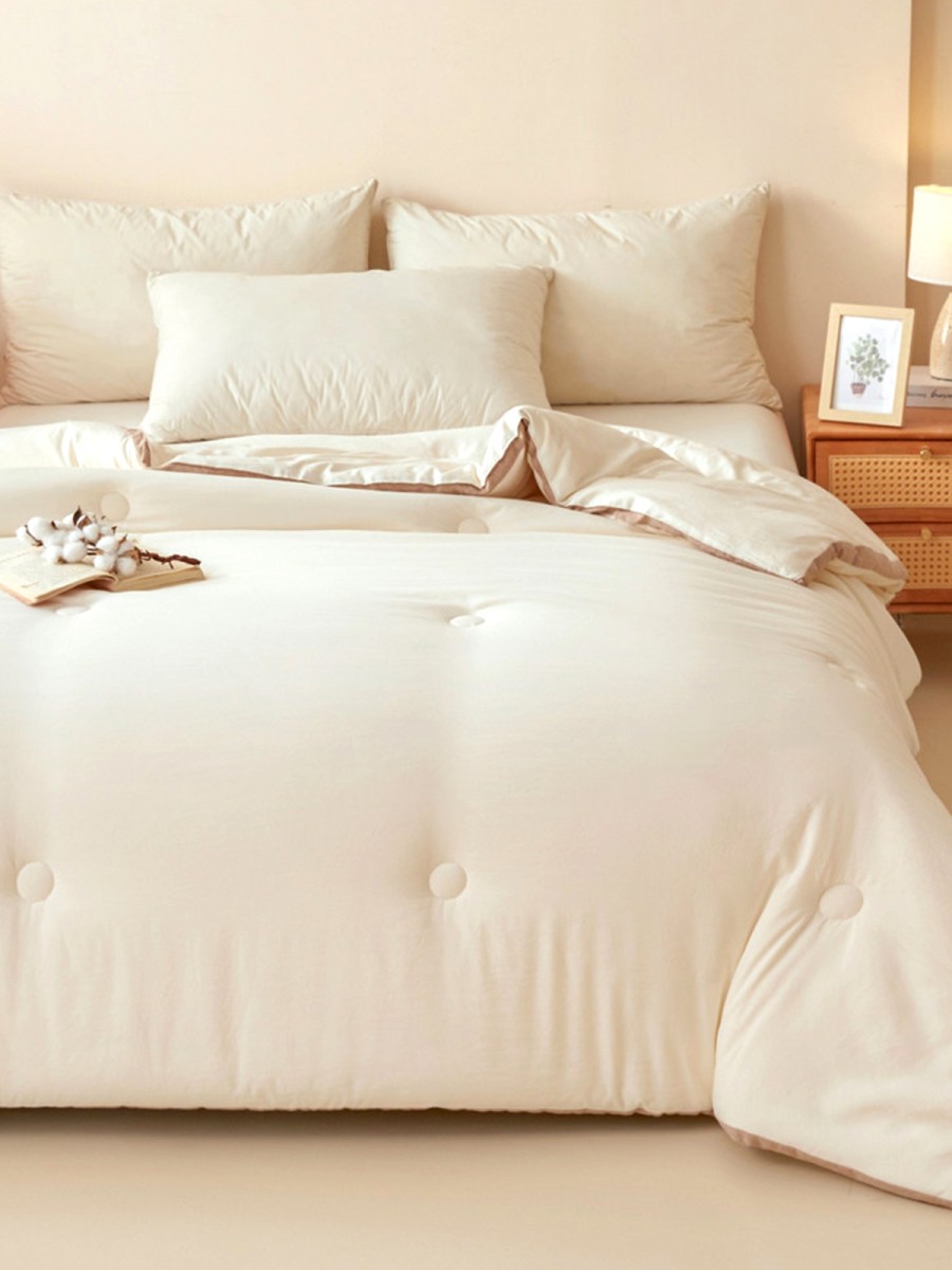 Fluffy and Soft Cotton Quilt