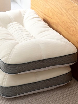 First Class Shoulder Support Pillow First Class Shoulder Support Pillow