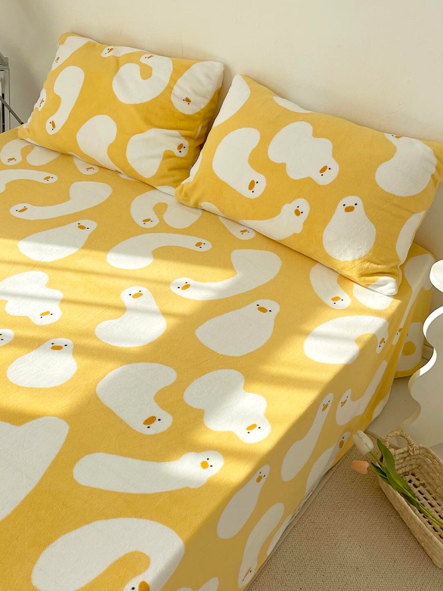 Cute Duck Print Bed Sheet
