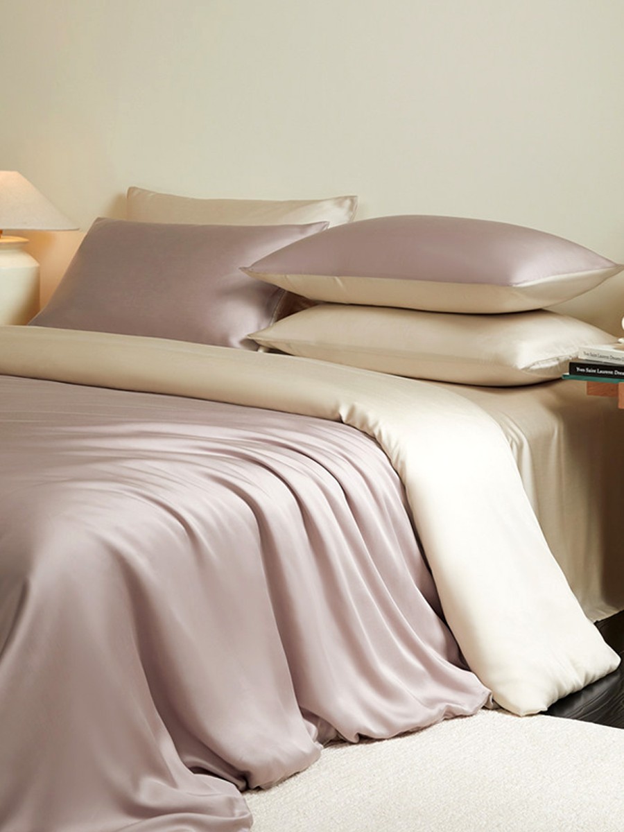 Luxury Four Piece Bedding Set