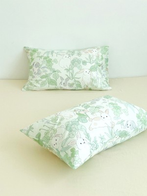 Cute Forest-Themed Pillowcase Cute Forest-Themed Pillowcase