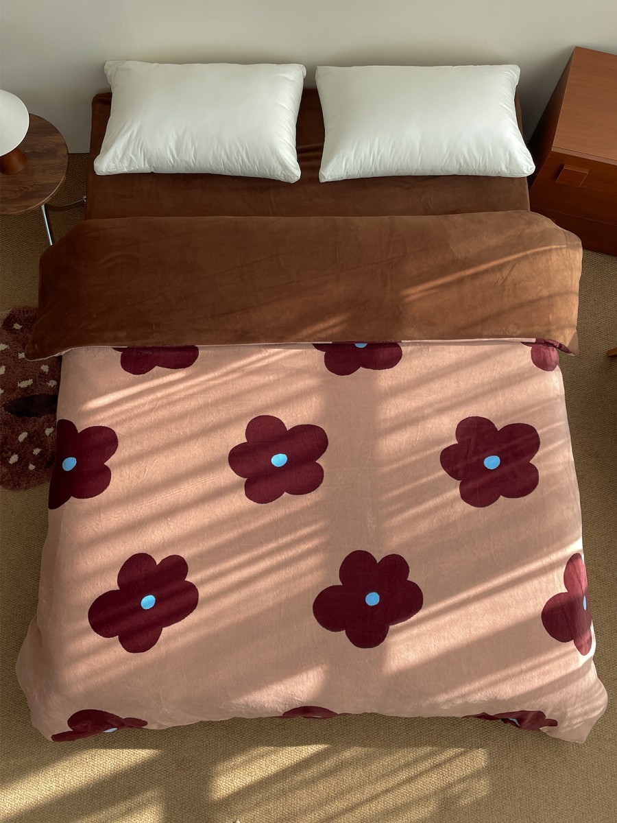 Floral Print Plush Duvet Cover