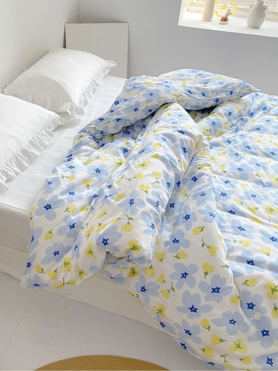 Fresh Floral Duvet Cover - Image 2