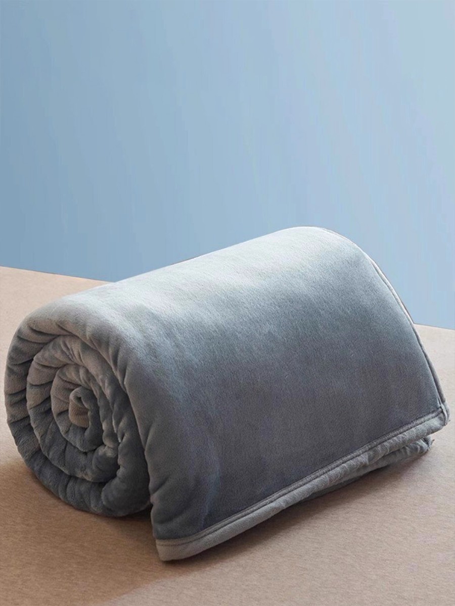 Blue Thickened Milk Fleece Bed Sheet - Image 3
