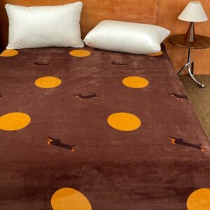 Dachshund Cream Fleece Bed Sheets