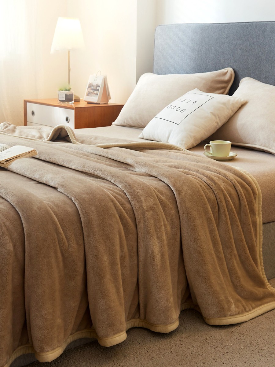 Thickened Milk Fleece Bed Sheets - Image 4