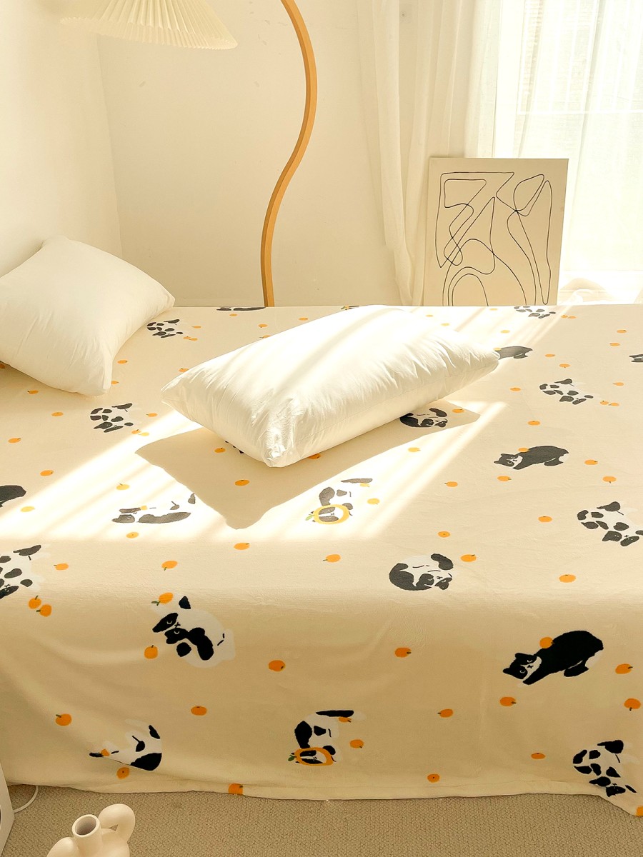 Cow and Cat Print Cream Fleece Bed Sheets - Image 2