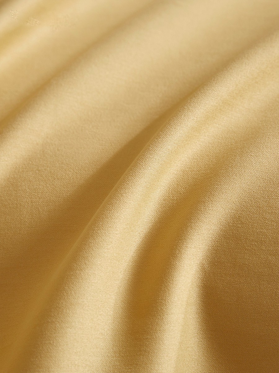 Thickened Brushed Fleece Bed Sheet - Image 3
