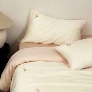 Tulip Embroidered Bedding Set