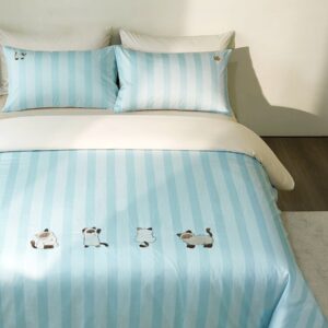 Plush Cat Cartoon Print Bedding Set