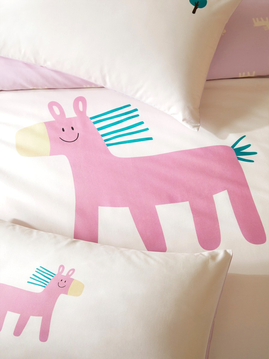 Pink Pony Bedding Set - Image 4