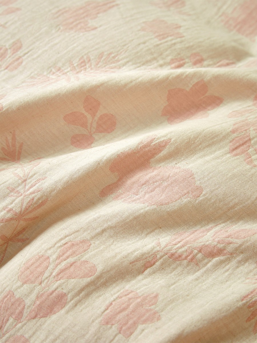 Double Layer Yarn Woven Four Piece Bedding Set - Image 4
