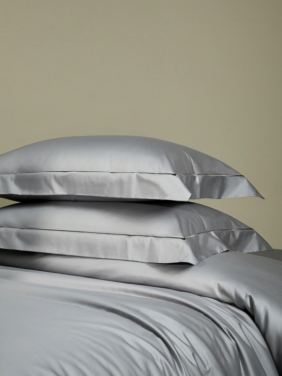 Wide band 100% Cotton Four Piece Bedding Set - Image 2