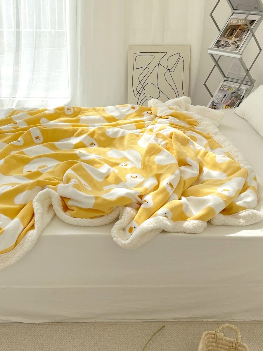 Adorable Duck Plush Blanket - Image 2
