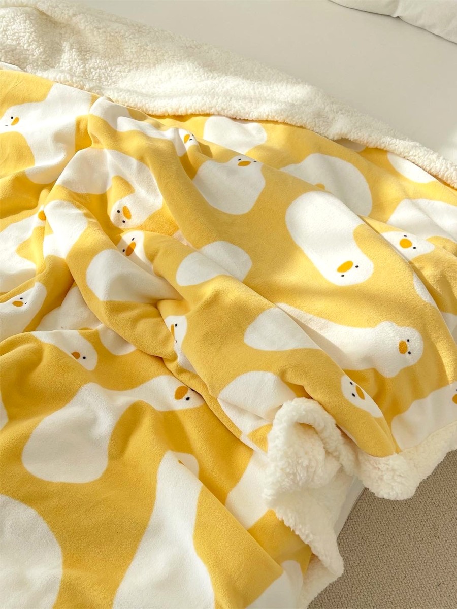 Adorable Duck Plush Blanket - Image 4