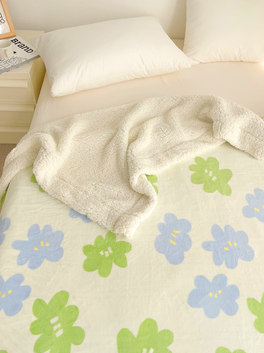 Fresh Floral Lambswool Blanket - Image 4
