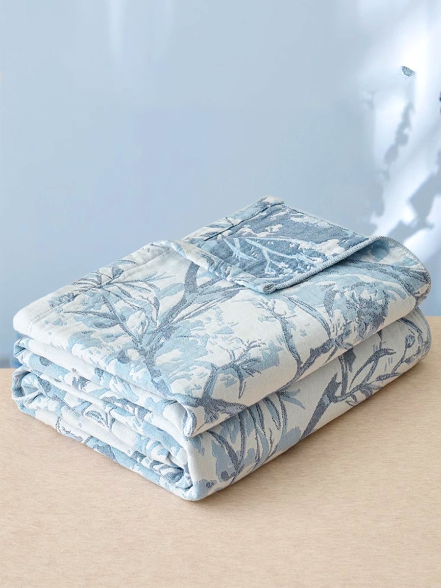 100% Cotton Jacquard Gauze Blanket - Image 4