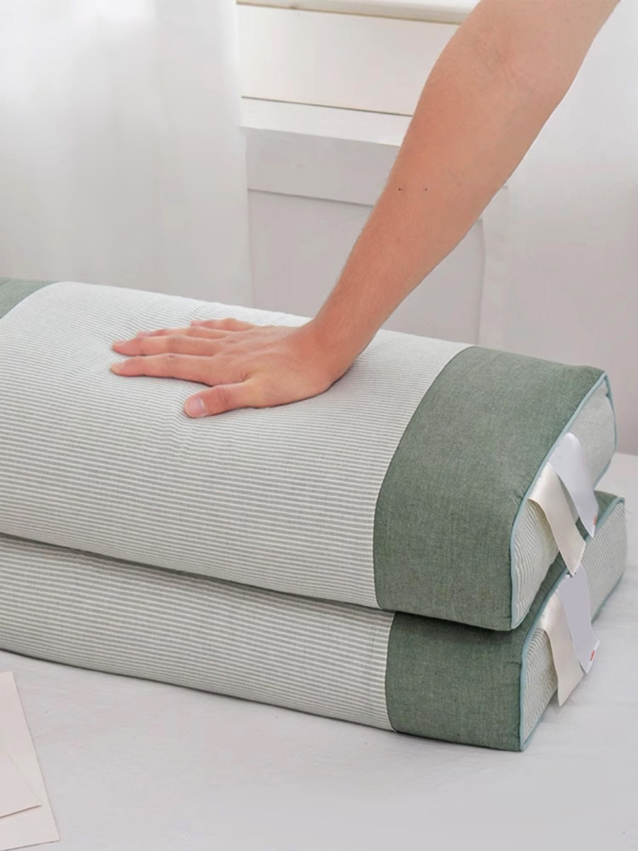 100% Cotton Buckwheat Hull Pillow - Image 3