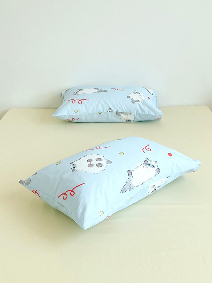 Blue Ragdoll Cat Pillowcase - Image 2