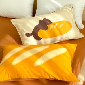 Bread Kitten Print Pillowcase