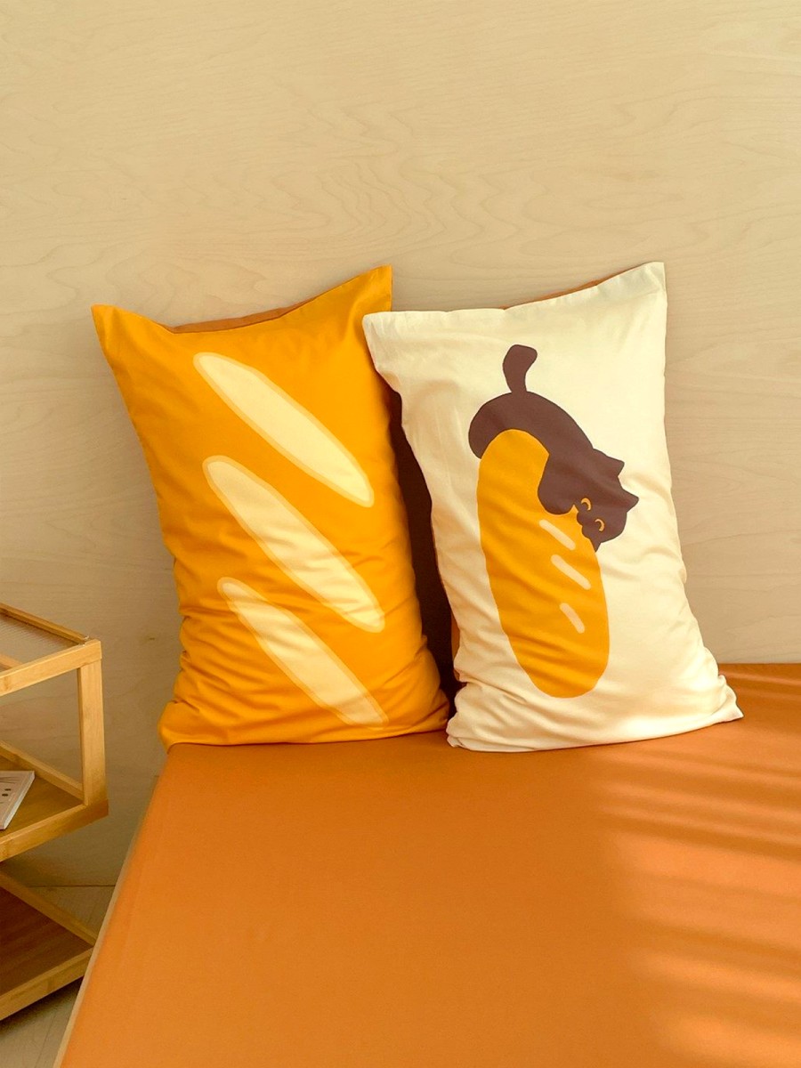 Bread Kitten Print Pillowcase - Image 2