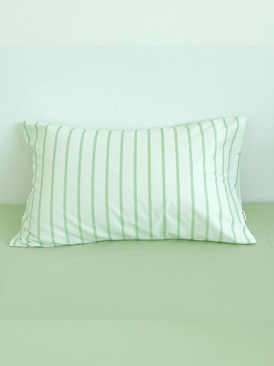 Simple and Fresh Striped Pillowcase - Image 3