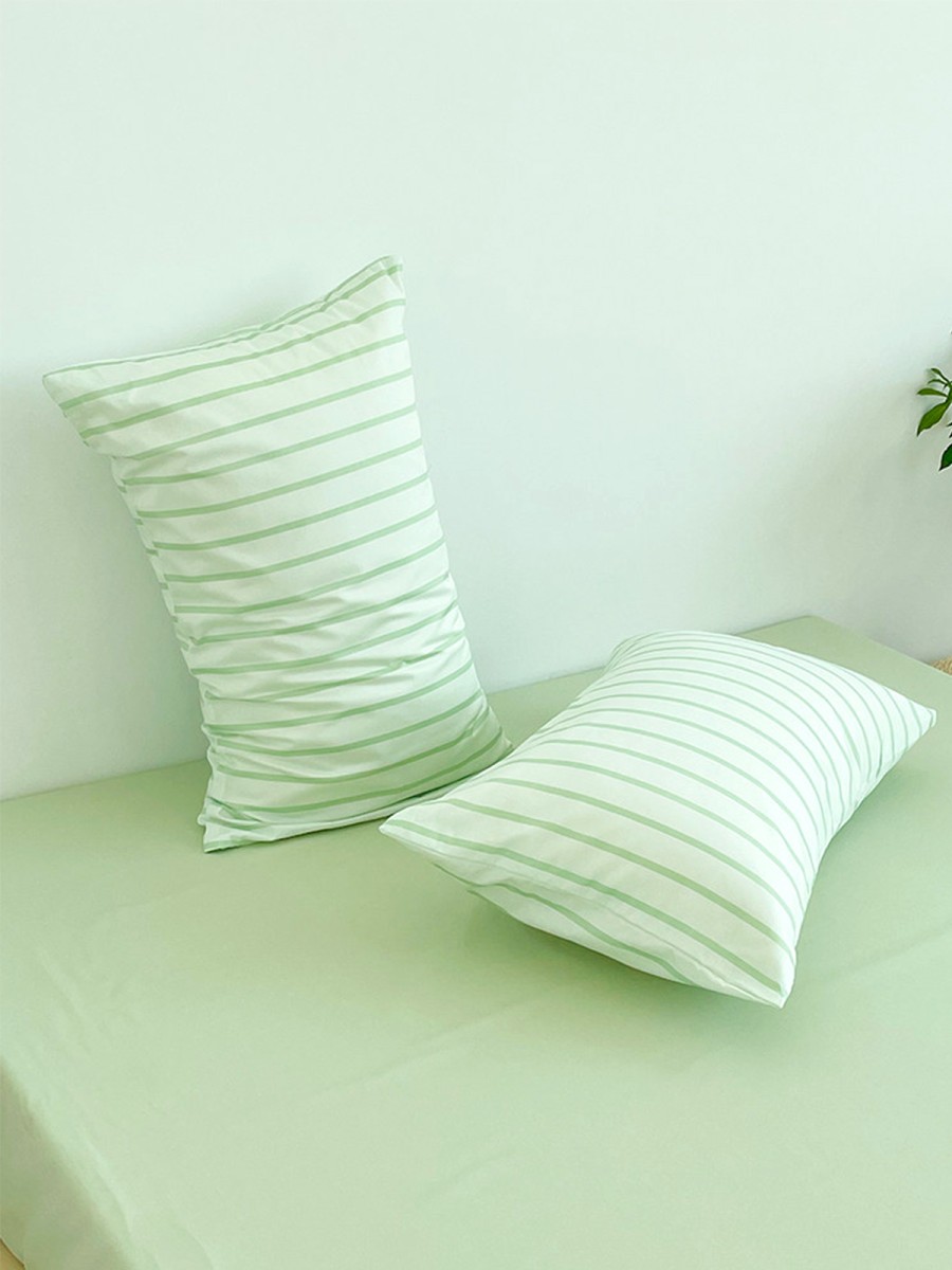 Simple and Fresh Striped Pillowcase - Image 5